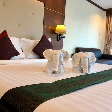 Ban Tyrol Hotel Patong Ngoại thất bức ảnh