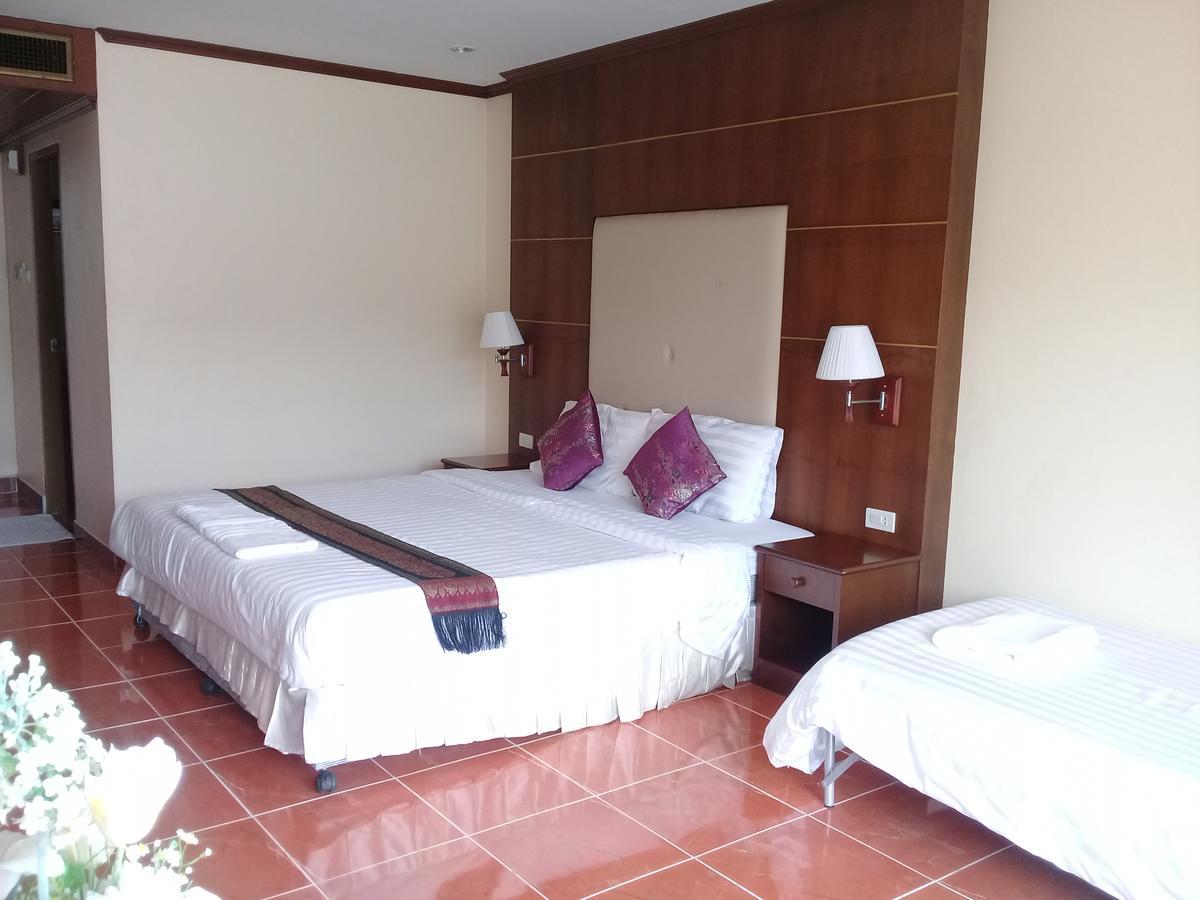 Ban Tyrol Hotel Patong Ngoại thất bức ảnh