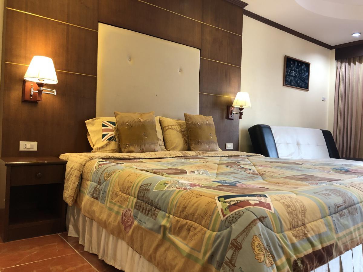 Ban Tyrol Hotel Patong Ngoại thất bức ảnh